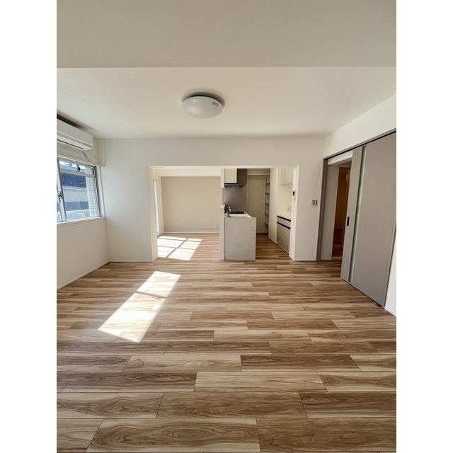 ＲＥＳＴＡ目黒 302号室の画像